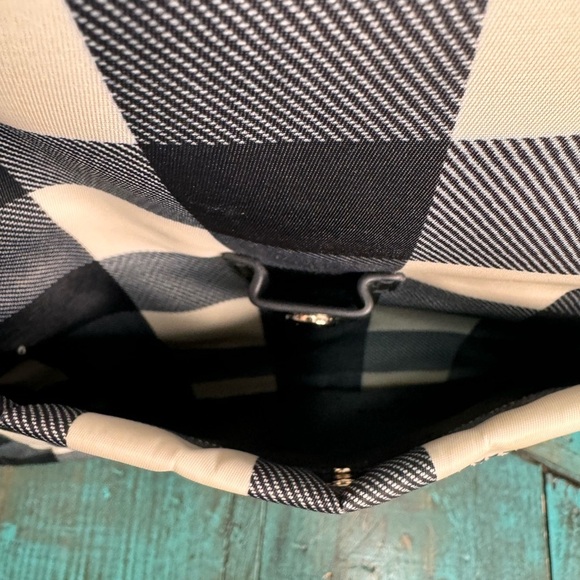 Kate Spade New York Chelsea Plaid Gingham Large Tote (Black White) - Picture 9 of 16